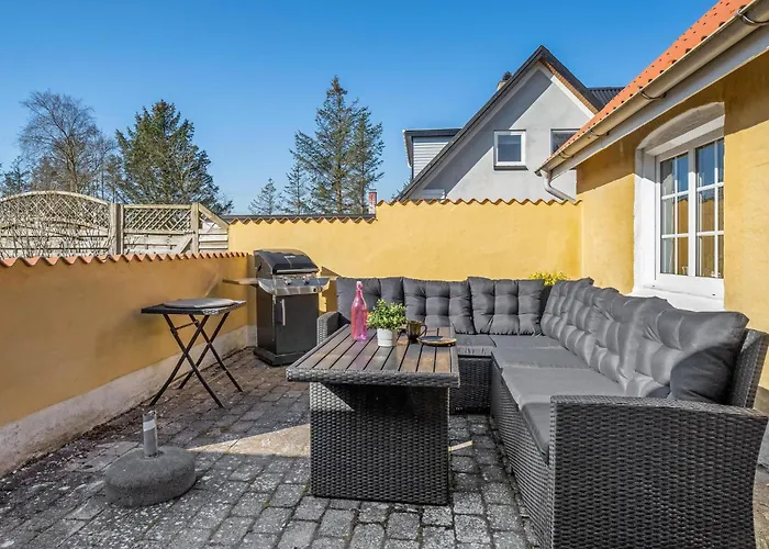 Ferienhaus Lovely In With Wifi *